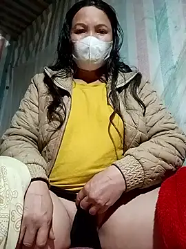 Love-Mama33 online show from January 15, 2026, 12:48 am