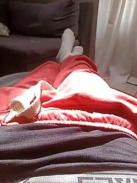 just me ur daddy online show from November 26, 2025, 8:04 am