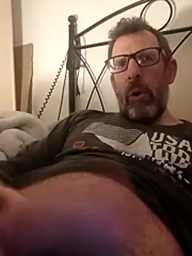 gigolobcn online show from March 3, 2026, 2:18 am