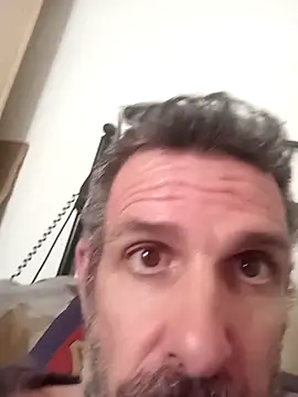 gigolobcn online show from March 5, 2026, 2:13 pm