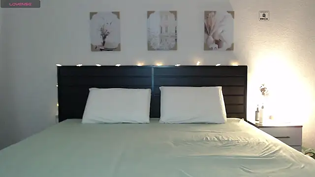 BL0NDE babe online show from April 5, 2026, 3:36 am