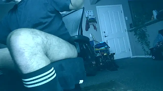 Snapshot of LeeCox chatting on December 7, 2024, 8:44 am LeeCox online show from December 7, 2024, 8:44 am