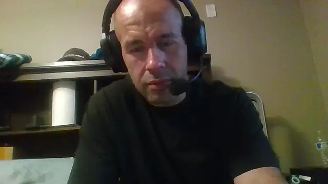 Snapshot of LeeCox chatting on September 27, 2025, 10:20 am LeeCox online show from September 27, 2025, 10:20 am