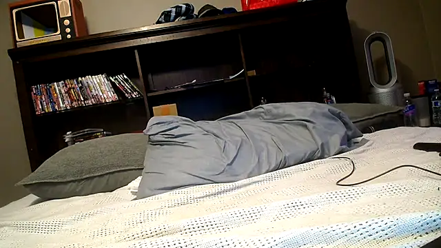 Snapshot of LeeCox chatting on September 29, 2025, 9:58 am LeeCox online show from September 29, 2025, 9:58 am