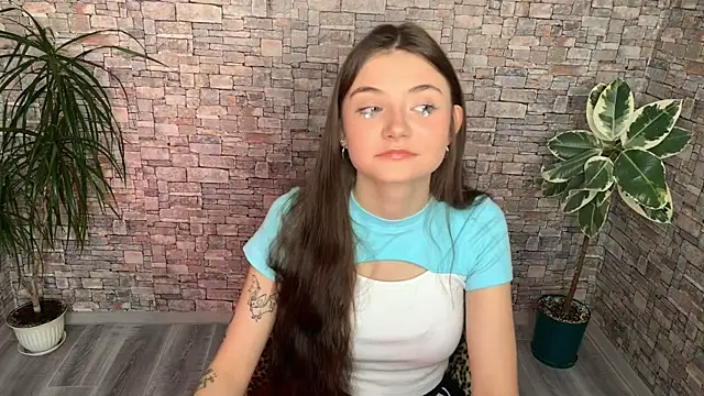 Snapshot of may_rollins chatting on February 10, 2026, 9:46 am may rollins online show from February 10, 2026, 9:46 am