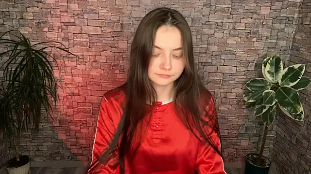 Snapshot of may_rollins chatting on February 18, 2026, 7:21 pm may rollins online show from February 18, 2026, 7:21 pm