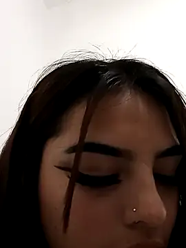 Lili milk20 online show from March 19, 2026, 7:07 pm