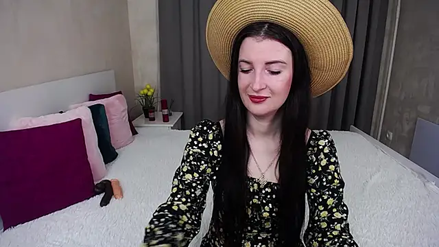 EvelinCuper online show from November 28, 2025, 6:27 am