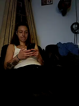 Snapshot of BananaInKiwi chatting on October 25, 2025, 9:20 pm BananaInKiwi online show from October 25, 2025, 9:20 pm