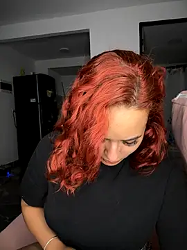 MargothWolfe online show from October 14, 2025, 4:24 am