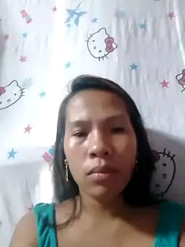 Snapshot of HotNaughtyGirl23 chatting on September 22, 2025, 2:24 am HotNaughtyGirl23 online show from September 22, 2025, 2:24 am