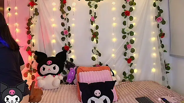 cutee andrea online show from March 15, 2026, 2:39 am