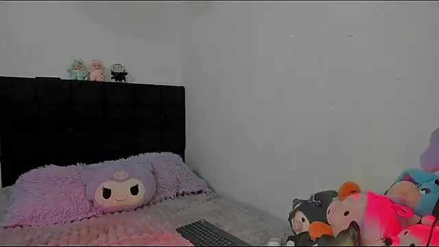 Snapshot of Tanit_Mora chatting on September 17, 2025, 4:58 am Tanit Mora online show from September 17, 2025, 4:58 am