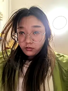 sisi-maiden online show from February 26, 2026, 11:31 am