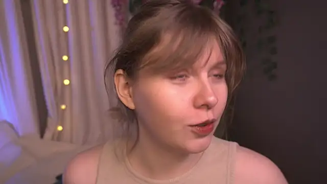 Snapshot of Sense_Of_Rosemary chatting on January 18, 2026, 5:44 am Sense Of Rosemary online show from January 18, 2026, 5:44 am