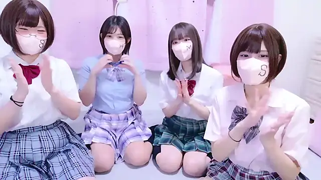 Snapshot of Saaya_xx chatting on September 10, 2025, 6:13 am Saaya xx online show from September 10, 2025, 6:13 am