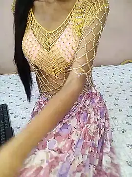 Snapshot of Pyari_baby87 chatting on September 29, 2025, 4:17 am Pyari baby87 online show from September 29, 2025, 4:17 am