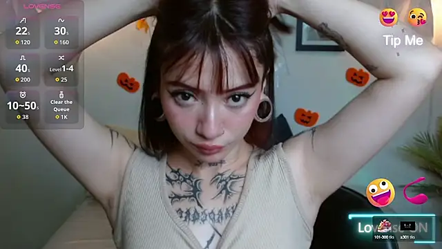 Evanss lx online show from October 7, 2025, 5:54 pm