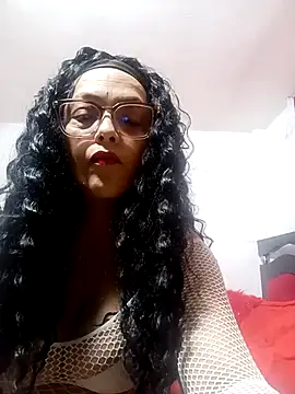 Lady 16 online show from October 16, 2025, 10:33 pm