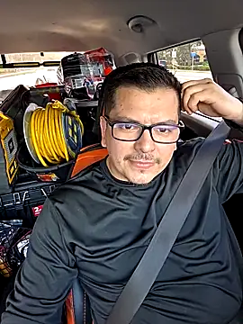 lucho8690 online show from March 3, 2026, 10:26 pm