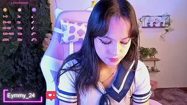 Eymmy 24 online show from May 23, 2026, 1:44 am