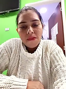 yesi-nursehot online show from November 13, 2025, 2:54 am