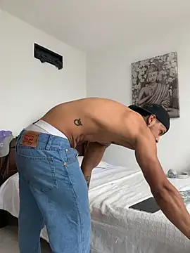 DeimonOficial online show from November 14, 2025, 3:44 pm