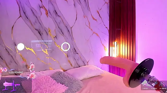 alicecute77 online show from February 23, 2026, 2:20 am