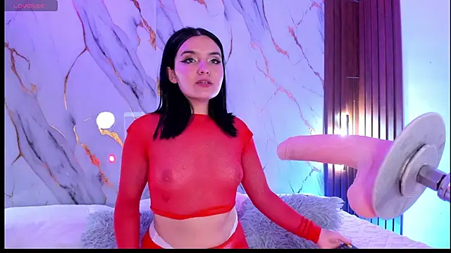 alicecute77 online show from March 21, 2026, 2:27 am