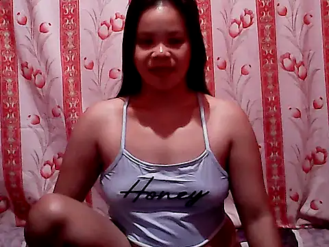 Sexylyka30 online show from October 26, 2025, 9:10 pm