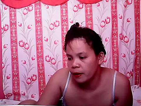 Sexylyka30 online show from February 3, 2026, 5:05 am