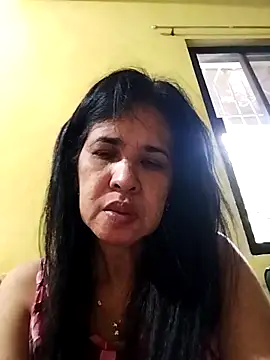 Prettysweetmum online show from March 18, 2026, 12:36 am