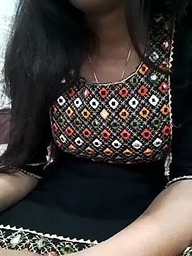 Aarti-kumri online show from January 15, 2026, 5:05 pm