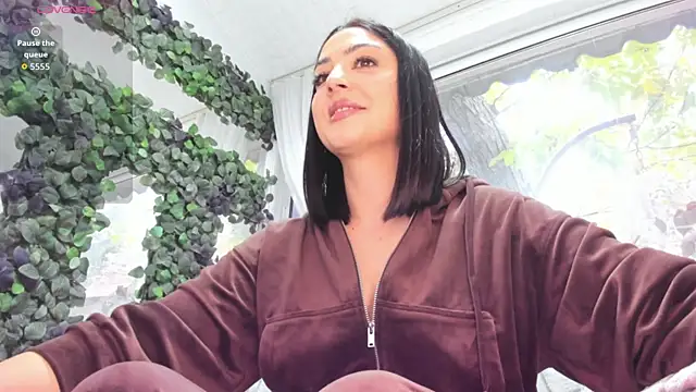 Lexi Storm online show from November 6, 2025, 7:20 am