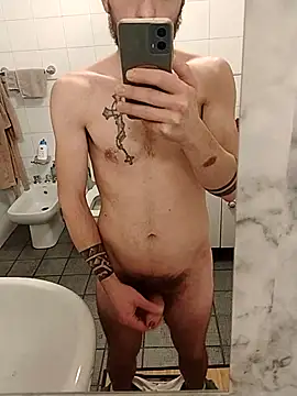 Baldassarre1990 online show from November 15, 2025, 11:32 pm