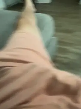 encinas15 online show from February 11, 2026, 2:05 am