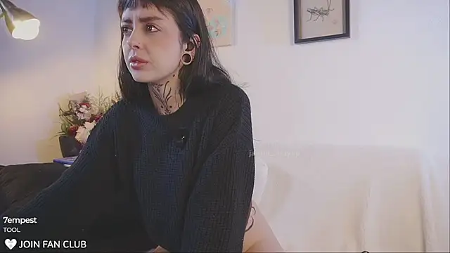 janne maybe online show from October 2, 2025, 2:13 pm