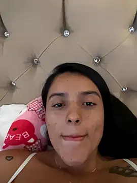 AnaaFaith  online show from October 23, 2025, 7:56 pm