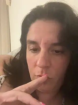 hottyFcup online show from April 7, 2026, 7:03 pm