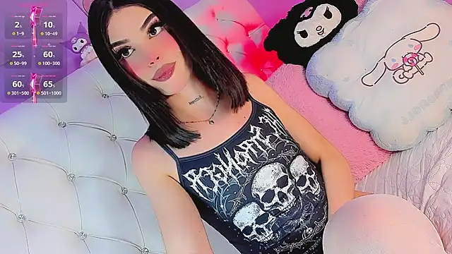 Snapshot of Cattleya_White_ll chatting on July 9, 2026, 9:19 pm Cattleya White ll online show from July 9, 2026, 9:19 pm