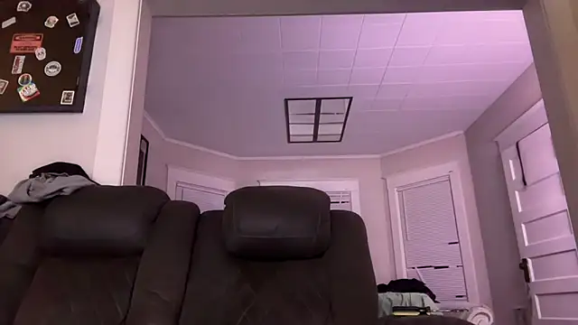 Snapshot of VeeJay48826 chatting on September 14, 2025, 12:43 am VeeJay48826 online show from September 14, 2025, 12:43 am