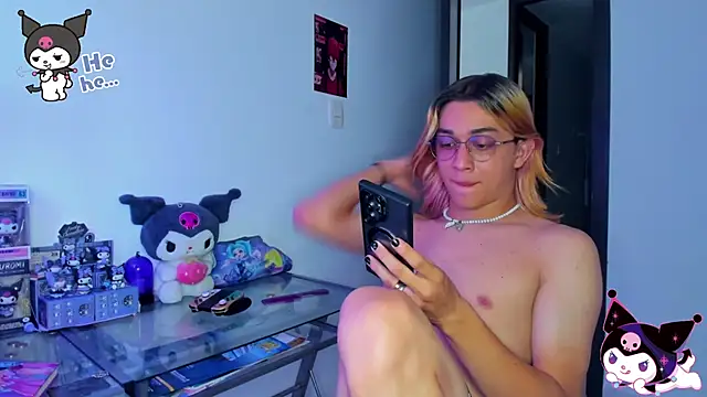 KeitaMoon online show from September 22, 2025, 9:39 pm