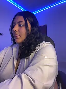 Snapshot of Nicky-222 chatting on February 3, 2026, 1:59 am Nicky-222 online show from February 3, 2026, 1:59 am