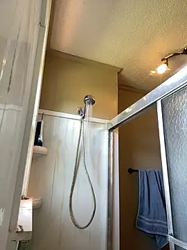 SlimSexxxy69 online show from March 20, 2026, 2:00 pm