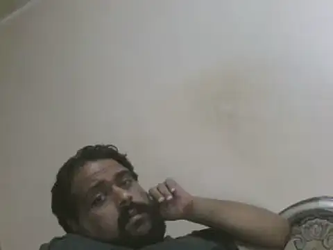 elpoop7305 online show from September 30, 2025, 11:15 am