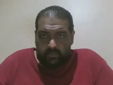 elpoop7305 online show from November 3, 2025, 10:53 pm