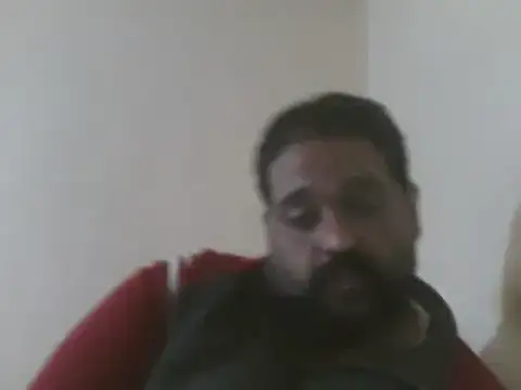 elpoop7305 online show from February 1, 2026, 12:59 pm