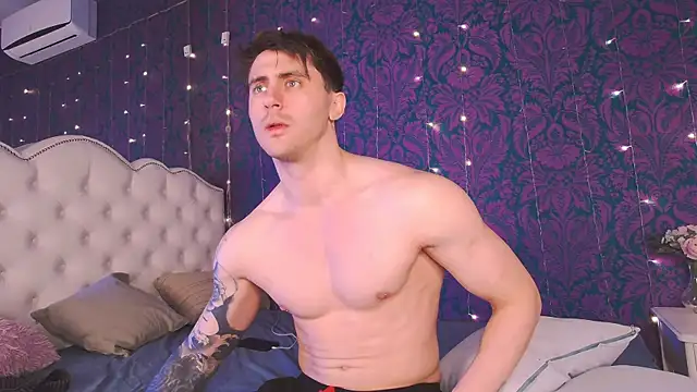 Snapshot of Oscar_Miller_ chatting on November 28, 2025, 9:28 pm Oscar Miller online show from November 28, 2025, 9:28 pm