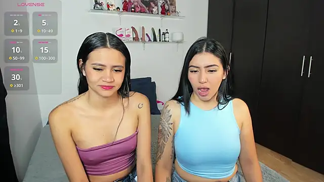 Snapshot of marianaandvalen chatting on November 1, 2025, 11:34 am marianaandvalen online show from November 1, 2025, 11:34 am