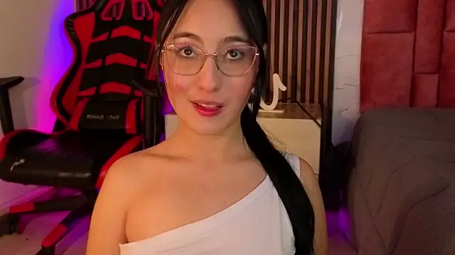 Snapshot of emily_vermont chatting on January 17, 2026, 3:44 am emily vermont online show from January 17, 2026, 3:44 am